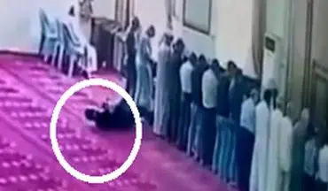 لحظه جان‌دادن نمازگزار روزه‌دار در مسجد
