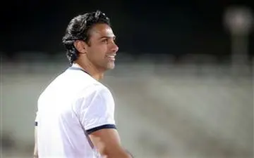 مجیدی جلوی نام پرسپولیس هم تیک می زند؟
