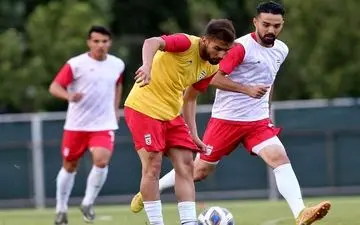 تمرین تاکتیکی ملی‌پوشان زیر نظر قلعه‌نویی