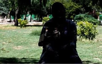 دختر 16 ساله در تور 3 پسر غریبه مشهدی