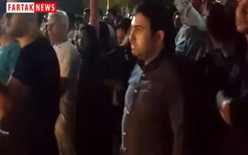 
اختصاصی/ استقبال پر شور مردم از مجید خراطها در جشنواره شبهای نیلوفری کرمانشاه 