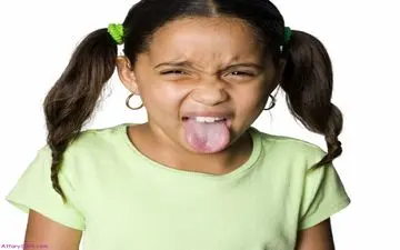 بدمزه بودن دهان هنگام صبح نشانه چیست؟