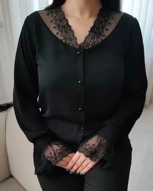 شومیز مشکی محرمی