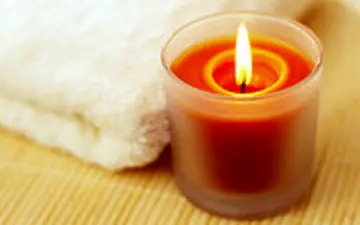 دود تراپی با شمع در تایلند!