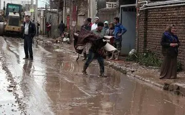با کمک به هموطنان سیل زده به یاری آنان خواهیم شتافت 