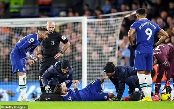 تابلوی خروج ممنوع مقابل ستاره چلسی!