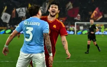 محرومیت سنگین آزمون، به خاطر سیلی در دربی رم
