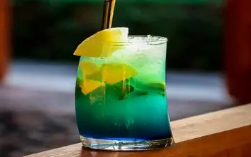 داریم به فصل گرما نزدیک میشیم یخ در بهشت رو حتما درست کن!