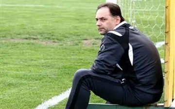 عدم تمرکز پاشنه آشیل استقلال