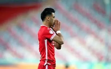 رباط صلیبی عیسی آل‌کثیر پاره شد/ مهاجم پرسپولیس ادامه فصل را از دست داد
