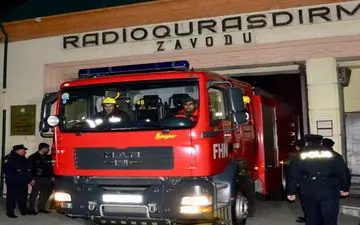 کارخانه‌ای واقع در پایتخت جمهوری آذربایجان طعمه حریق شد