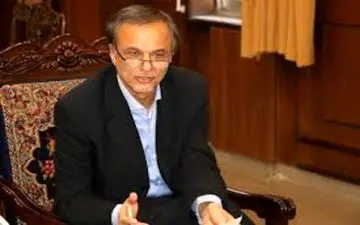 رزم‌حسینی: عده‌ای سال‌ها عادت کردند با رانت کار کنند