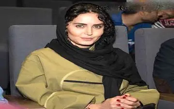 ترفند "الناز شاکردوست" برای فر شدن سریع موهایش + عکس