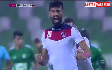 ضربه سر استثنایی رامین رضاییان مقابل الاهلی