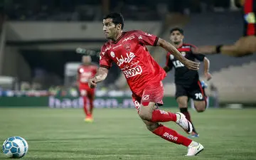 نقش ویژه وحید در صدرنشینی پرسپولیس