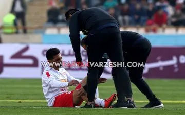 بدبینی هواداران تراکتورسازی از هافبک پرسپولیسی 