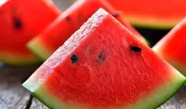 خواص دانه هندوانه: گنجینه‌ای پر از فواید سلامتی