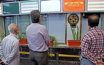 ورود شاخص بورس به کانال ۱.۶ میلیون واحد 