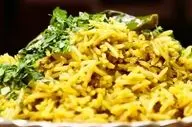 طرز تهیه دمی گشنیز؛ غذای سالم و خوشمزه با سیب‌زمینی و سبزیجات