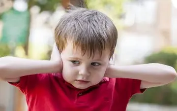 عوامل تاثیرگذار در ابتلا به اوتیسم کدامند؟