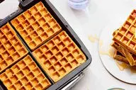 طرز تهیه ساندویچ وافل پنیری؛ میان‌وعده‌ای خوشمزه و متفاوت