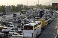  ترافیک سنگین در محور کرج به قزوین/ معطلی سه ساعته مسافران را کلافه کرد 