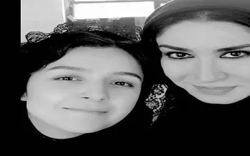 بوسه عجیب ترانه علیدوستی بر صورت آقای بازیگر در پشت صحنه!/عکس