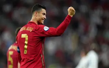 واکنش رونالدو به پیام علی دایی+ عکس