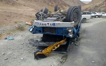 تصادف یک نیسان وانت مچاله شده/عجیب ترین عکس !+جزییات