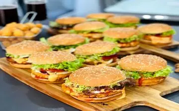 طرز تهیه برگر مرغ سوخاری | بی نظیره!