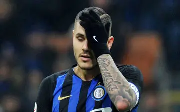 همسر پرحاشیۀ ایکاردی، عکس‌های مائورو را سوزاند +عکس