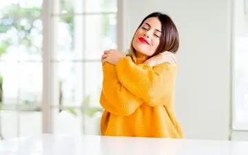 اگر وابستگی عاطفی آزارتان می دهد این 6 گام نجات تان می دهد