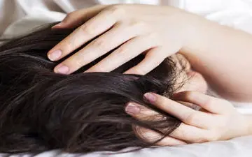 ۷ دمنوش‌ سردرد پریودی که معجزه می‌کنند!