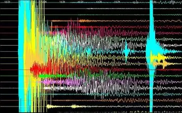 «سنخواست» لرزید