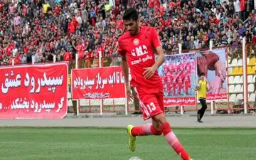 شایان مصلح: تفریح من حضور در انجمن شعر است و دلیلی بابت انتقاد از این موضوع وجود ندارد