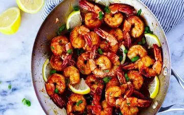  غذاهایی که باعث بروز جوش می‌شوند