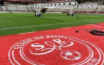 پزشک تیم فوتبالی پس از ابتلا به کرونا خودکشی کرد