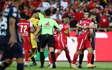 نظر کارشناس داوری درباره دو صحنه مشکوک دیدار پیکان - پرسپولیس + فیلم 