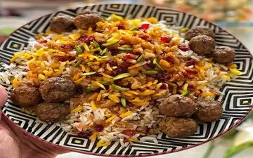 گردو پلو به روش مجلسی و با طعم بسیار عالی رو این طوری درست کن