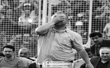 شاگردان دست نشان سیاه پوش شدند