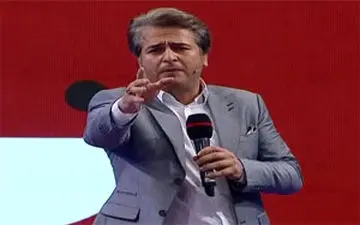 از علت ازدواج نکردن امیر تاجیک تا ماجرای شکل گیری ترانه زیر آسمان شهر + فیلم