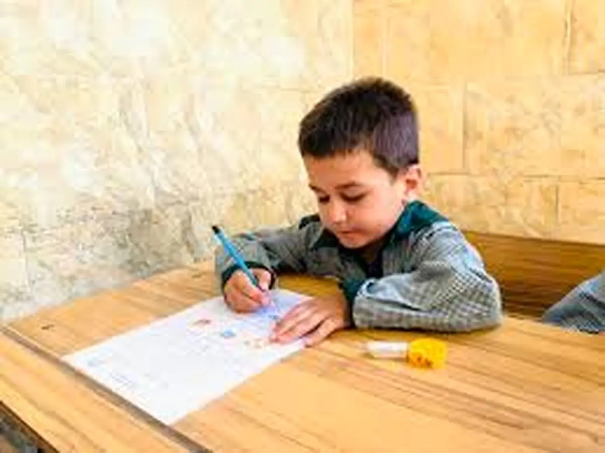 چگونه کودکان با پشتکار تربیت کنیم؟