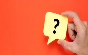 بی حیایی و حرکات شرم آور در یک کنسرت !! / ادرار خواننده روی صورت یک هوادار + ویدئو