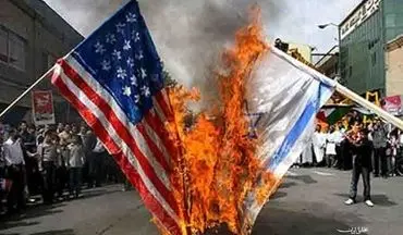 ایرانی‌ها پرچم آمریکا و اسرائیل را آتش زدند/پخش سخنرانی رهبری
