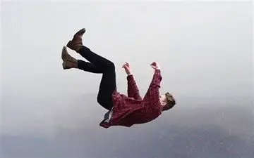 مرگ گردشگر اصفهانی در منطقه آبشار «آب‌ پری» نور / اواز ارتفاع سقوط کرد+جزییات