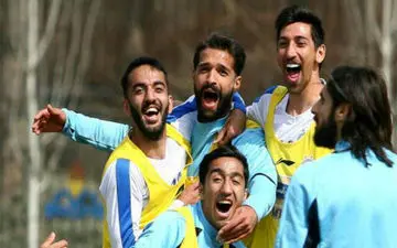 بلاتکلیفی عجیب و نگران‌کننده آقای گل در استقلال + عکس