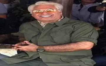 تصویری دیدنی از ظاهر متفاوت فرخ نژاد در تگزاس! | عکس