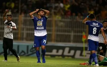 چند نکته کوتاه از بازی استقلال و نفت مسجد سلیمان
