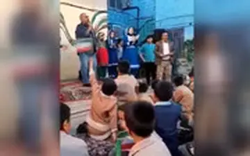  آواز خوانی پرویز پرستویی در مدرسه افغانستانی‌ها