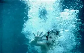 کودک سه ساله شادگانی در کارون غرق شد